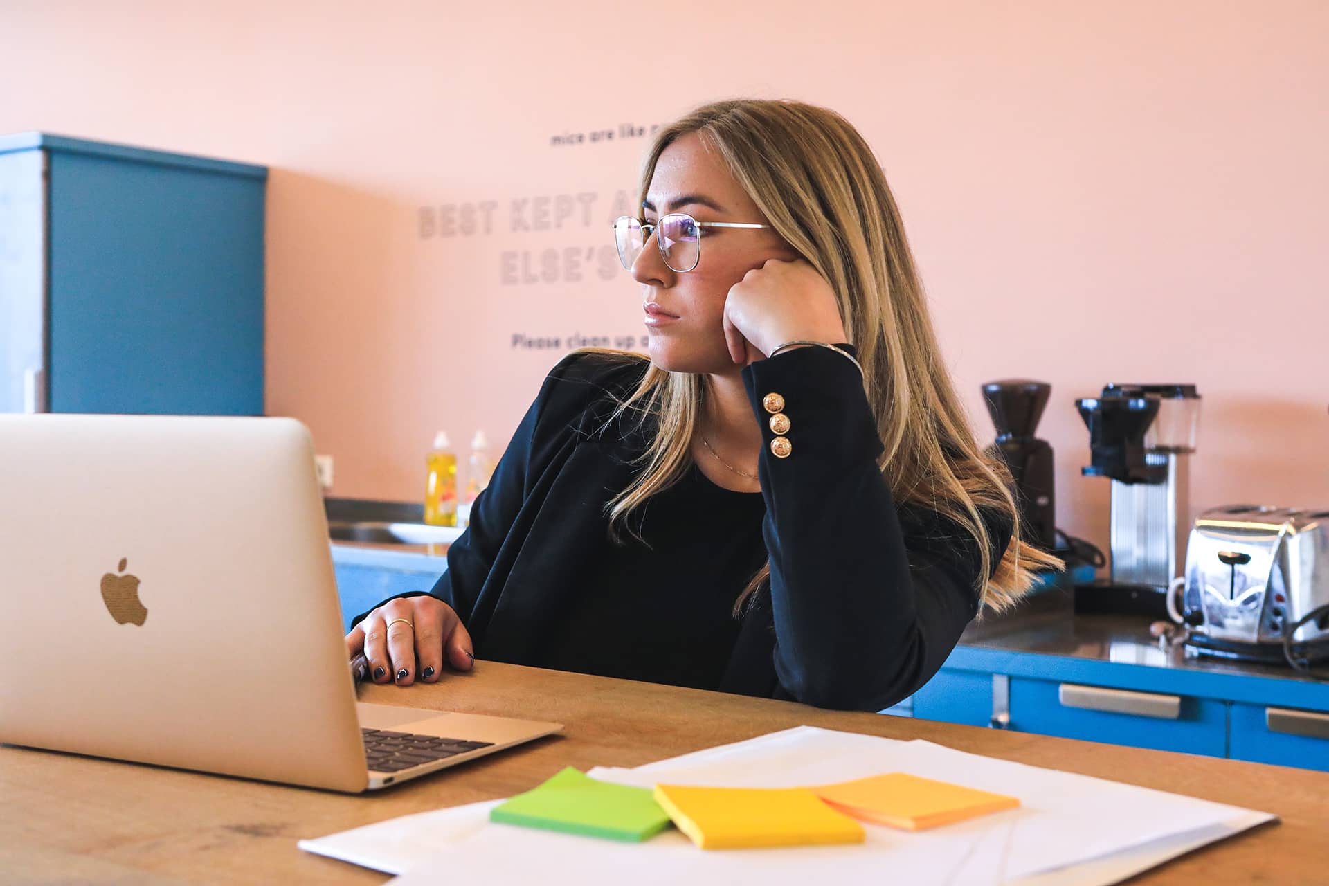 Changing Jobs After Many Years: How to Navigate the Transition